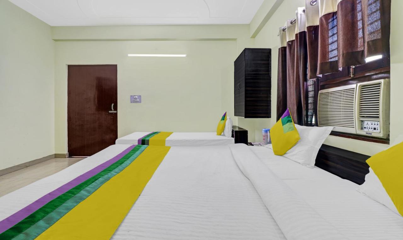 Hotel Pragati Palace Mathura Luaran gambar